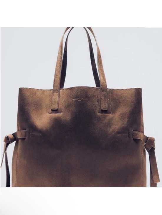 🆕 - Banana Republic Chocolate Brown Vegan Suede Side Tie Tote. NWT - Picture 2 of 10